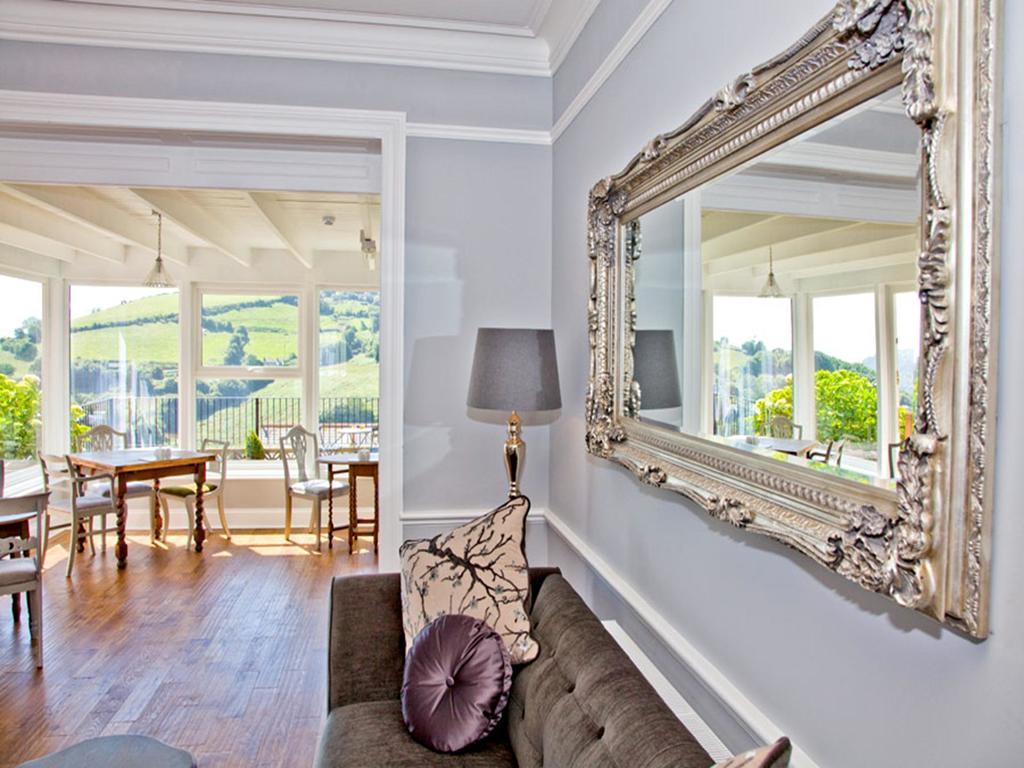 Bed and Breakfast The Dartmouth Boutique B &B Экстерьер фото